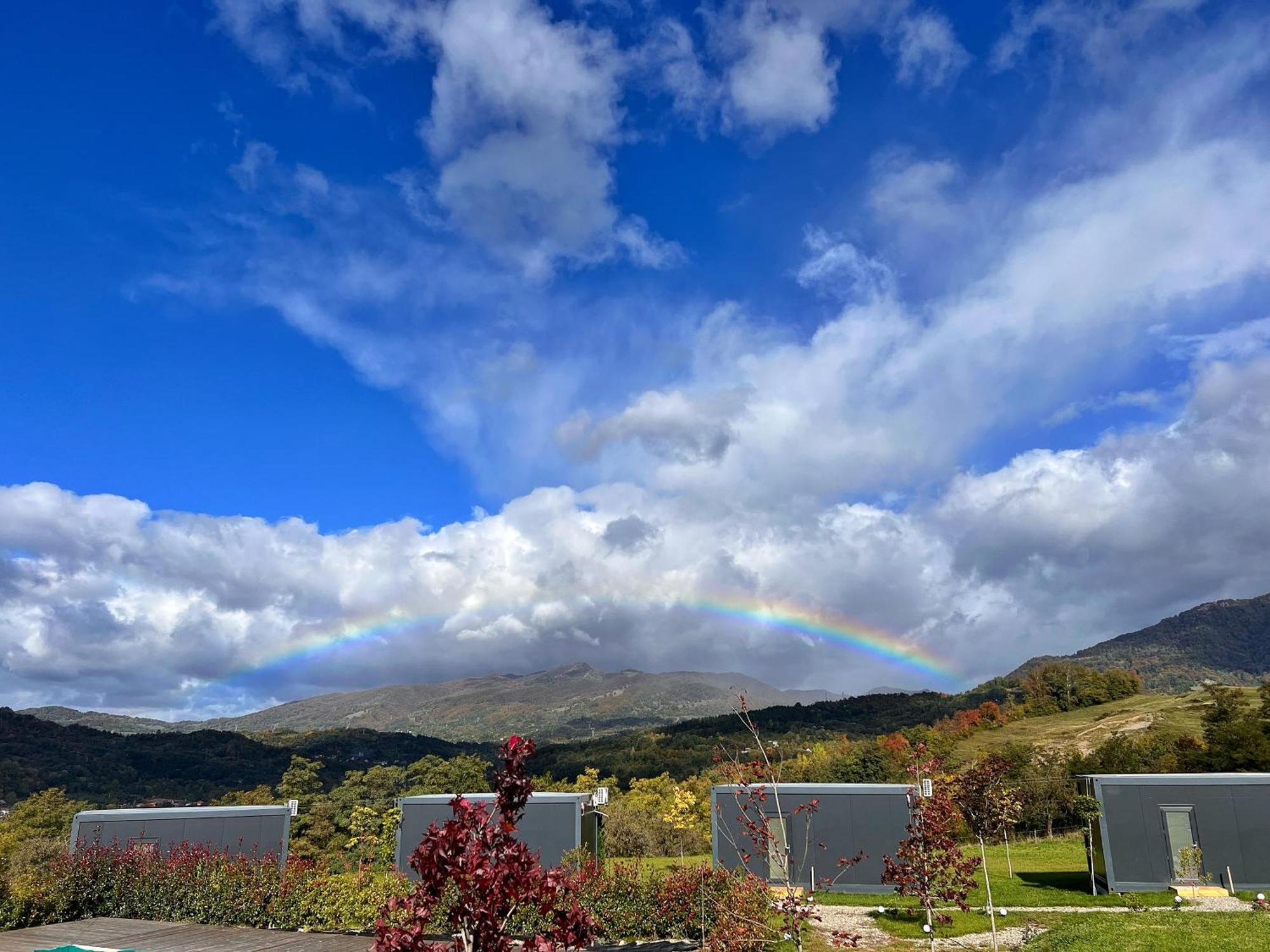 ホテル Flandra Glamping コルベニ エクステリア 写真