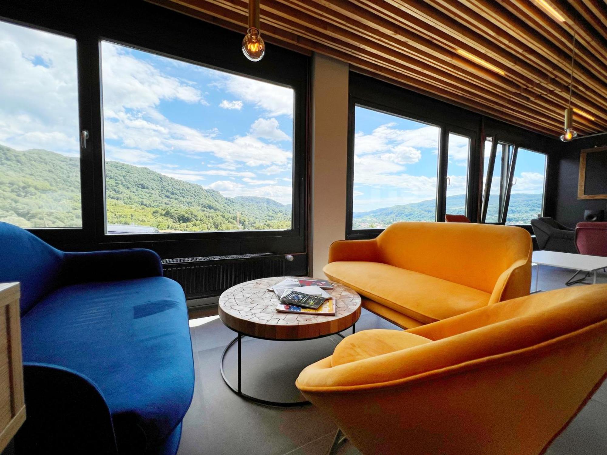 ホテル Flandra Glamping コルベニ エクステリア 写真