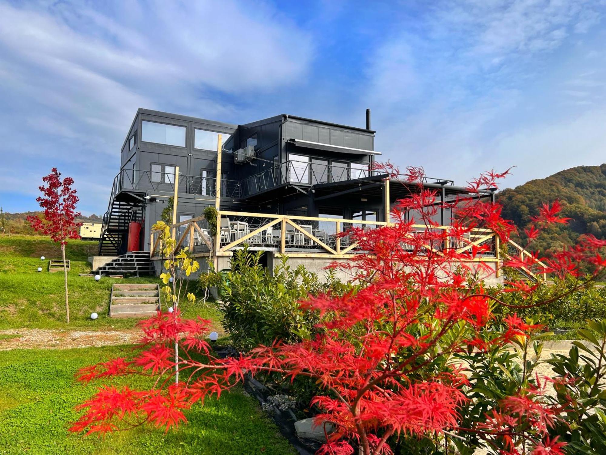 ホテル Flandra Glamping コルベニ エクステリア 写真