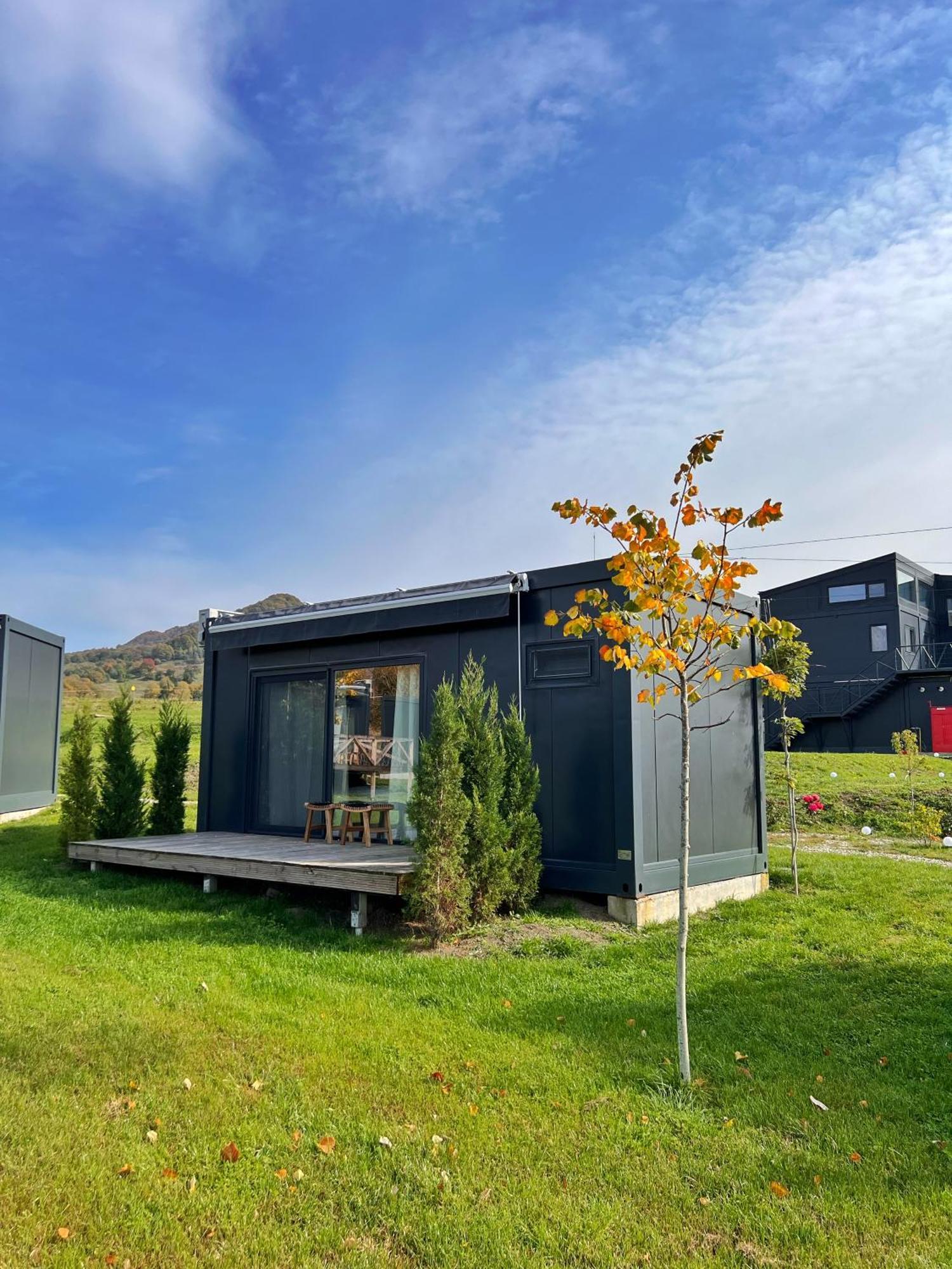 ホテル Flandra Glamping コルベニ エクステリア 写真